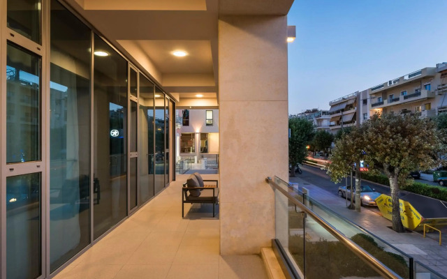 Trianon Luxury Apartments & Suites