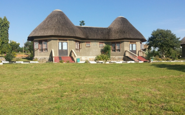 Parkside Safari Lodge