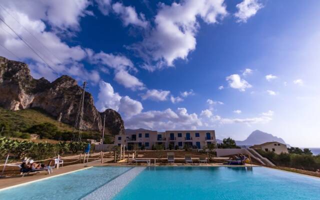 Cala Azzurra Apartment Sea View