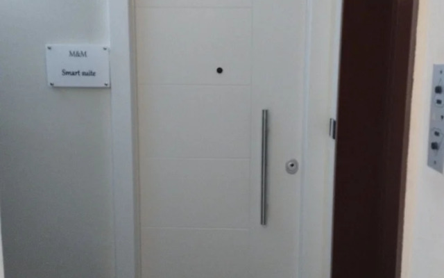 Kallimarmaro M M Smart Suite by Superhost Hub