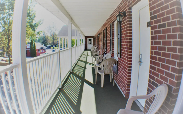 Inn at Cemetery Hill