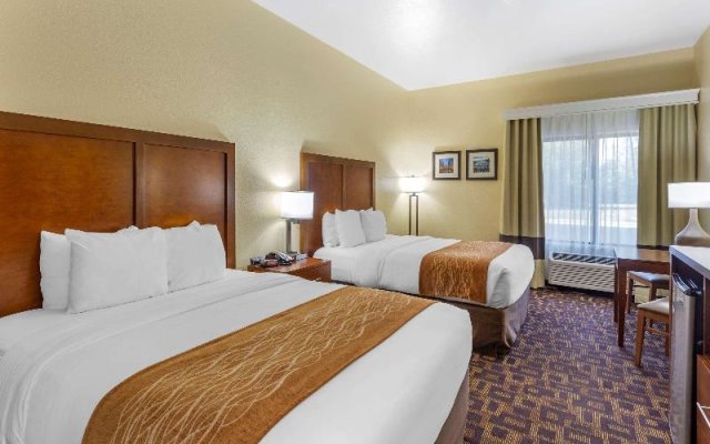 Comfort Inn & Suites Aurora