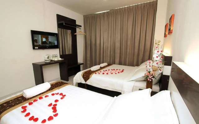New Century Hotel