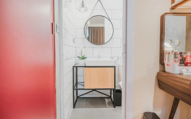 RedDoorz Plus @ Thamrin