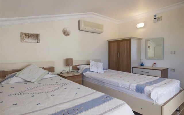 Villa Kirmizi Lale By Lycia Collections