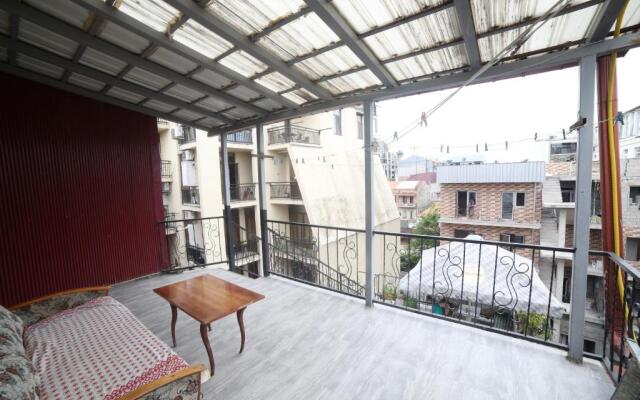 makvalas apartment in batumi centre