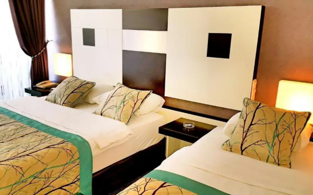 Blue Garden Hotel