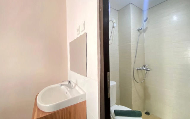 Serene with Cozy Design 2BR Apartment at Gateway Pasteur