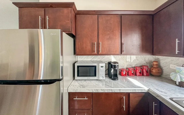 Town Shore Escape 3BR Haven