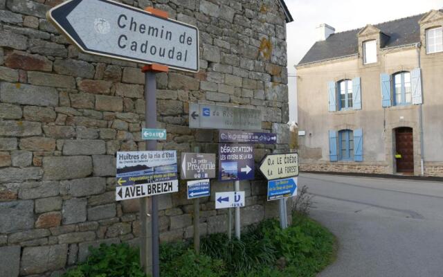 * la Campagne Au Bord de la Mer *