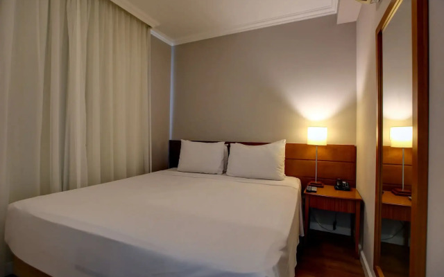 Roomo Bela Cintra Residencial