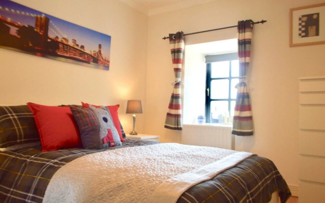 2 Bedroom Apartment In Converted Church