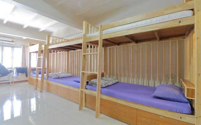 Saen Sabai Hostel