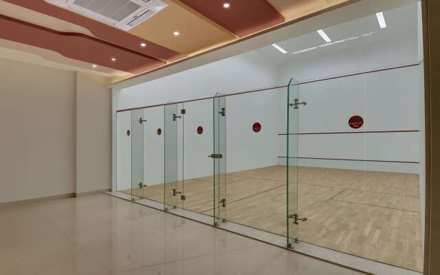 Express Inn The Business Luxury Hotel