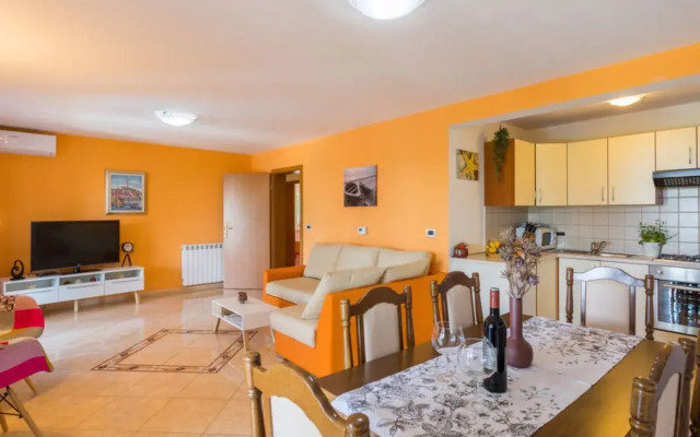 Apartment Cancar Como 41139