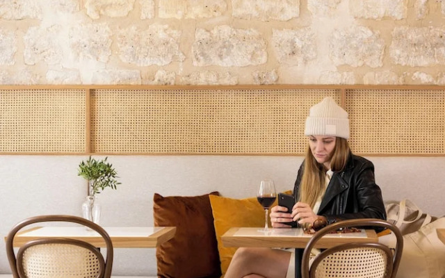 Alberte Hotel