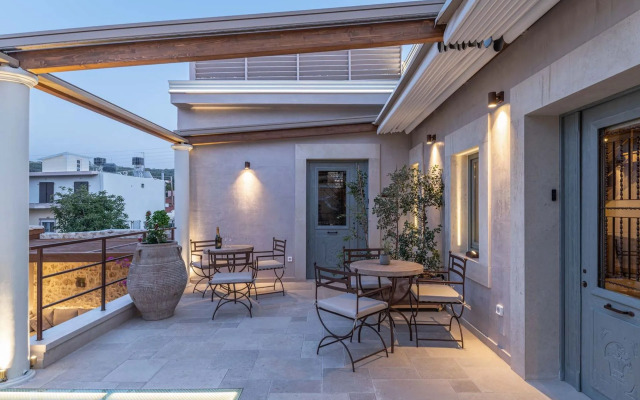 Inotropes Boutique Suites