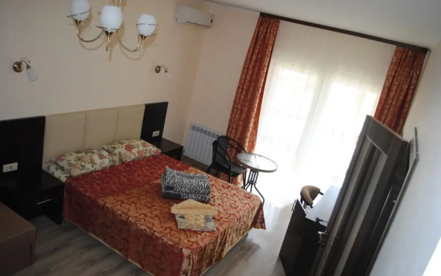 Guest house Mercury