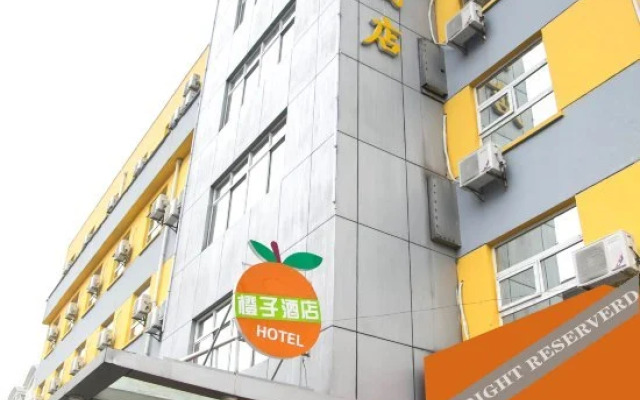 Orange Hotel