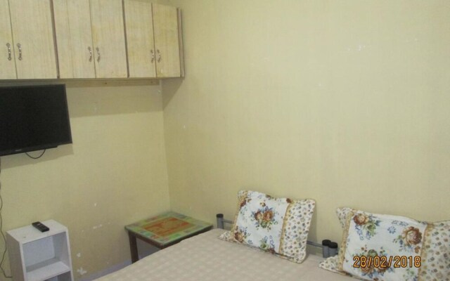 Oliveros Residence Bed and Breakfast