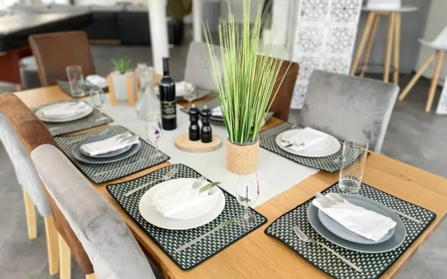 The 5 Continents - All 3 floors by Stay Swiss