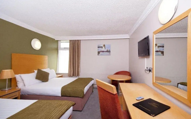 Treacys West County Hotel Ennis