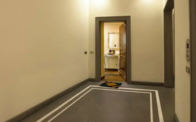 Indipendenza Apartment by Mamo Florence