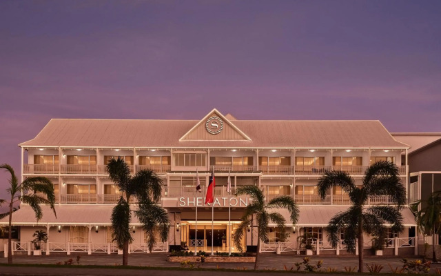 Sheraton Samoa Aggie Grey's Hotel & Bungalows