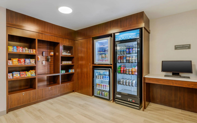 Comfort Inn River's Edge