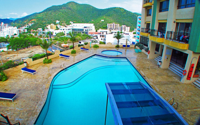 Apartamentos Suiteline Plus – Frente al Mar