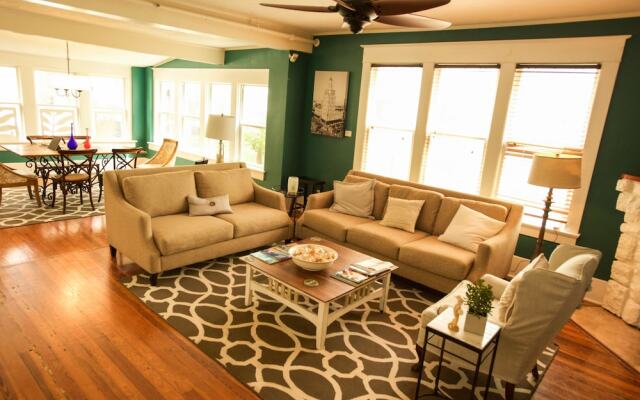 Watergarden Inn at the Bay