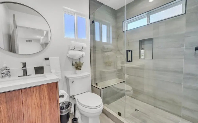 Luxe Townhome | Newly-Built