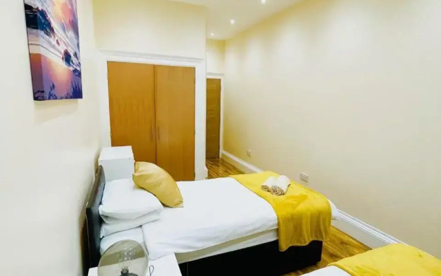 New 3-Bedroom Apartment Close to City Centre