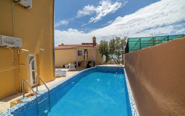 Apartments Ana