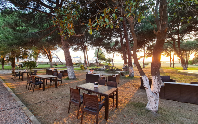 Sporköy Hotel & Beach Club