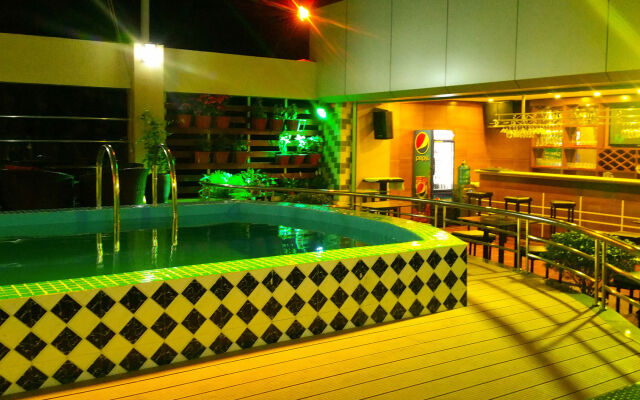 Sea Pearl Hotel