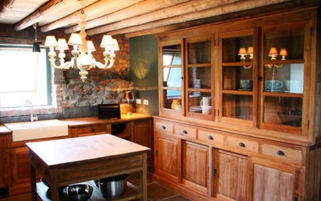 Spacious Holiday Home in Marche-en-famenne With Pool