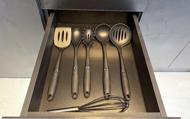 Zainalofts7Moema1 km do Ibira e 200m metrô 1011ID