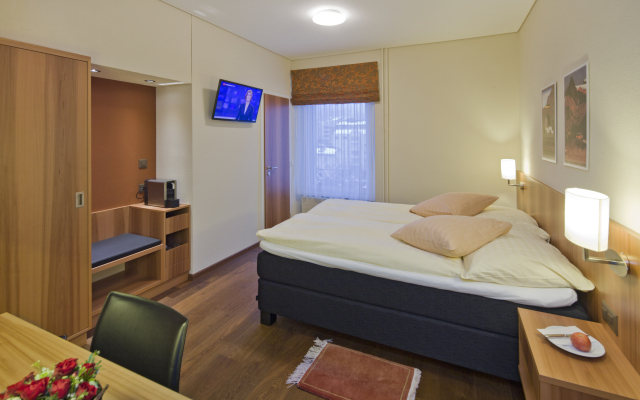 Hotel Ambassador Brig
