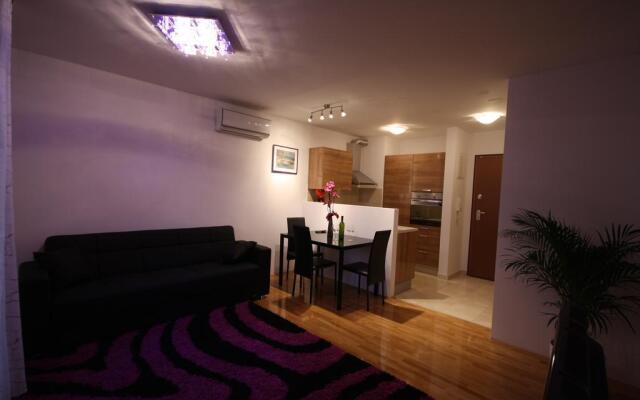 Apartments Maja