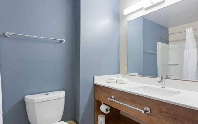Extended Stay America Suites Oakland Alameda Airport