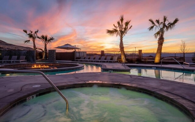 Winner, Winner! 13 Bedroom Home