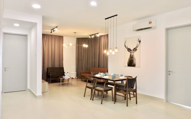 KL Gateway Premium By Sleepy Bear