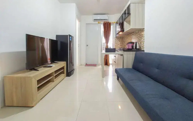 Comfortble 2Br At Bassura City Apartment