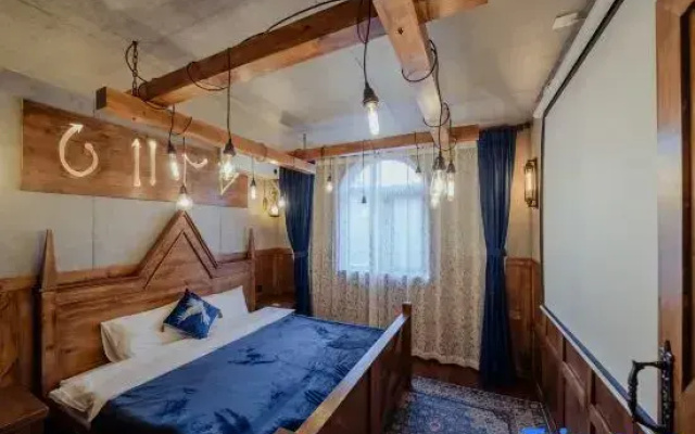 The Magic House of the Fugitive Wizard