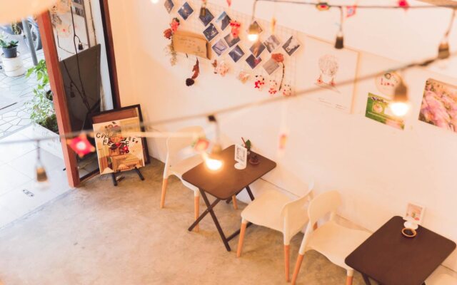 SOOK Café and Hostel