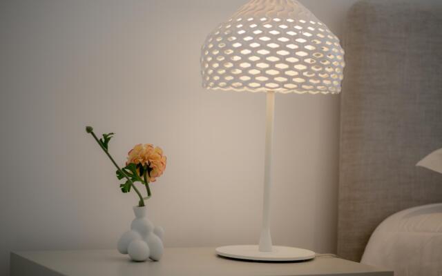 Sea Side Luxury Apartment