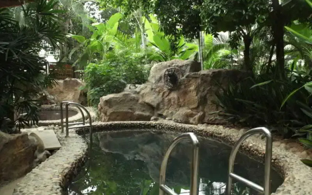 Longxi Hotspring
