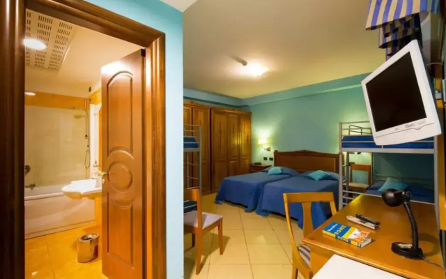 Ulisse Deluxe Hostel