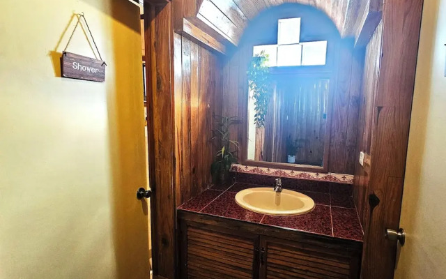 Vacation House Camp 7 Baguio Transient 6BR